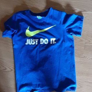 Kids Nike Tee